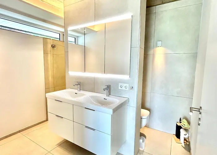 Moderne In 贝尔吉施-格拉德巴赫